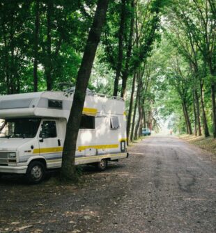 Adria husvagn - smart komfort för moderna campare