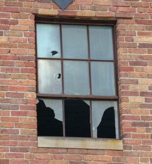 Glassrekkverk for lys, utsikt og trygghet